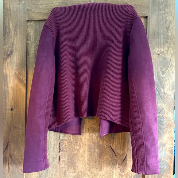 Ann Taylor burgundy open jacket - Picture 3 of 5